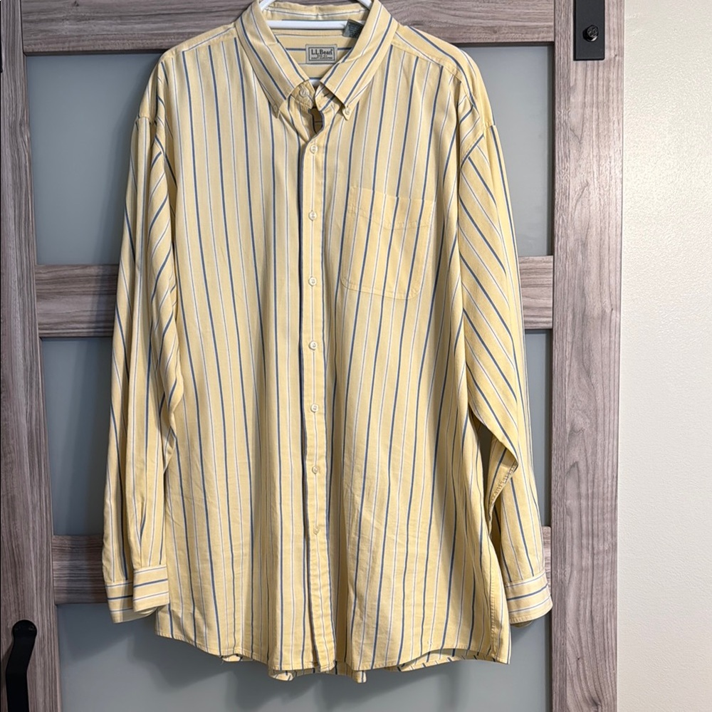 L.L. Bean Yellow and Blue Casual Button Down Shirt Size 2XLT